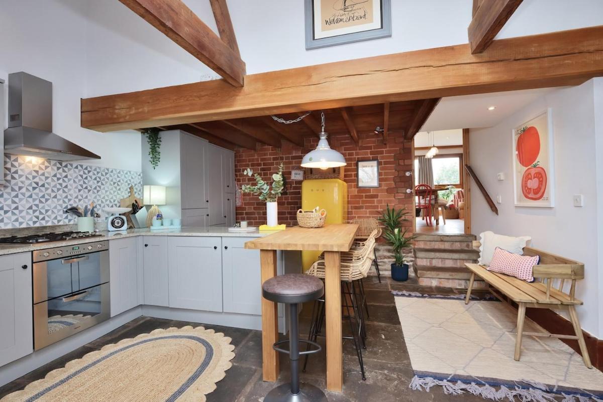 The Applebarn - Country Retreat - Sleeps 6-8 Villa Ledbury Exterior foto